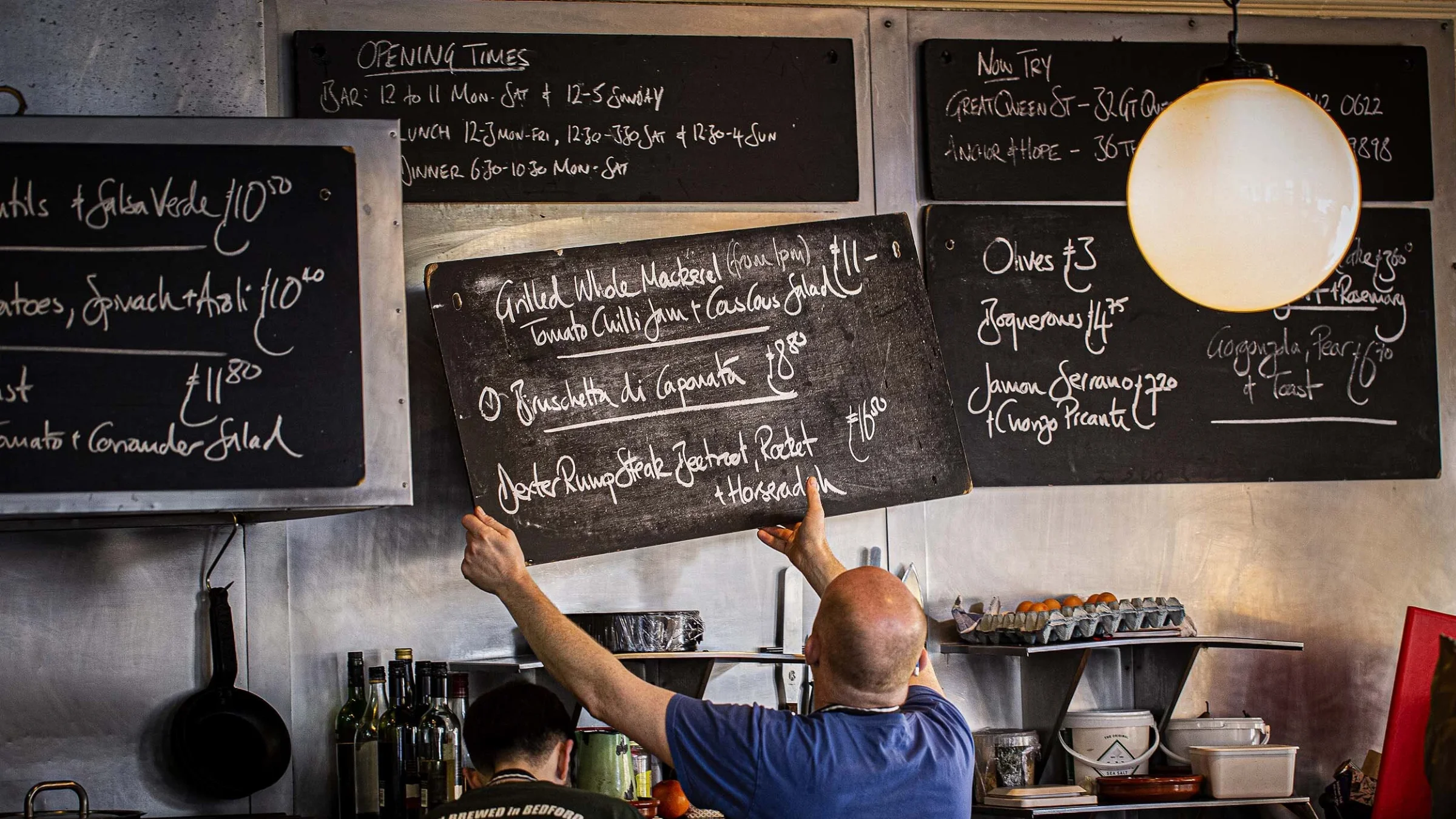Our Favourite Cosy Neighbourhood Pubs